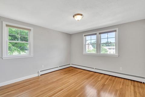 85 Upton Rd, Waltham, MA 02452 photo 11