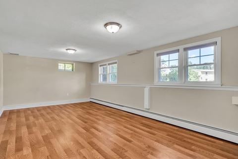 85 Upton Rd, Waltham, MA 02452 photo 15