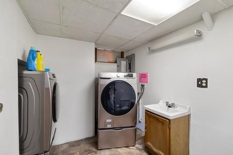 118 Belvidere St, Springfield, MA 01108 photo 16