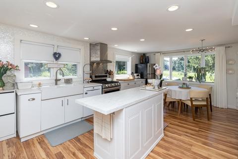 71 Greenwich Rd, Ware, MA 01082 photo 7