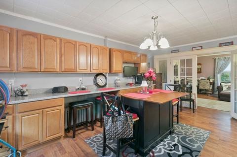 41 Newhall St, Springfield, MA 01109 photo 15