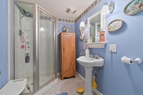41 Newhall St, Springfield, MA 01109 photo 19