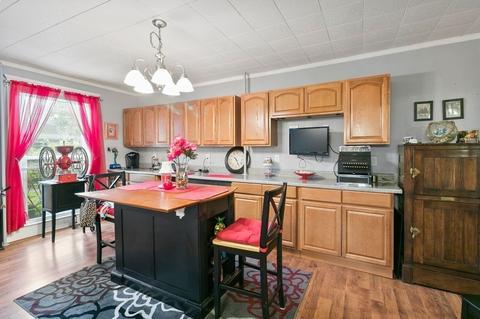 41 Newhall St, Springfield, MA 01109 photo 14