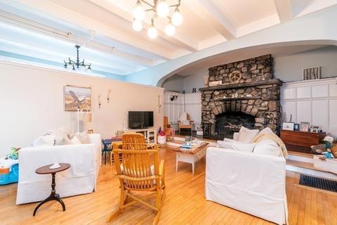 10 Oakes Ave, Gloucester, MA 01930 photo 15