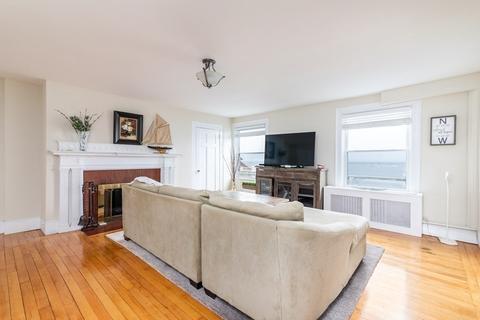 10 Oakes Ave, Gloucester, MA 01930 photo 11