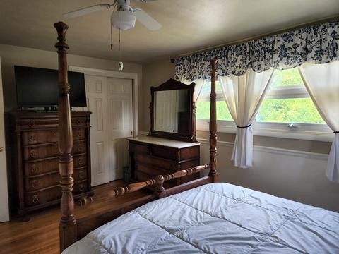 81 Bemis Rd, Holyoke, MA 01040 photo 21