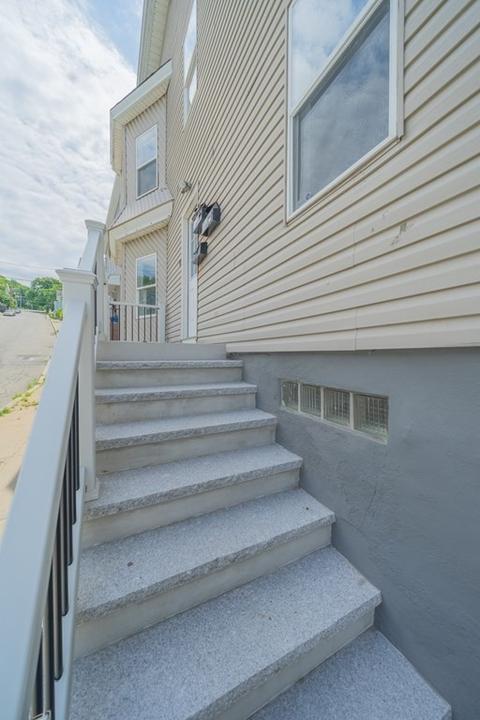 95 Stewart, Fall River, MA 02720 photo 3