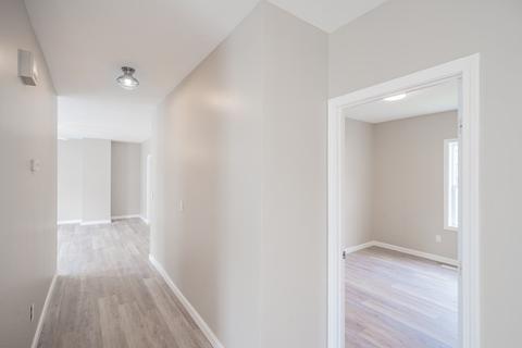 95 Stewart, Fall River, MA 02720 photo 10