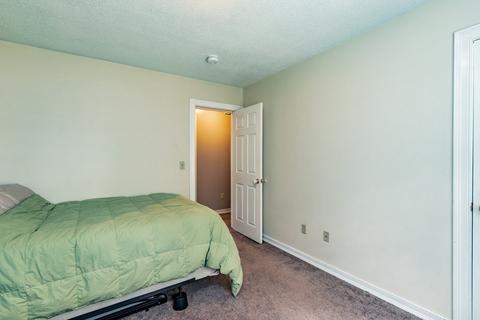 32 Morris St, Chicopee, MA 01020 photo 18