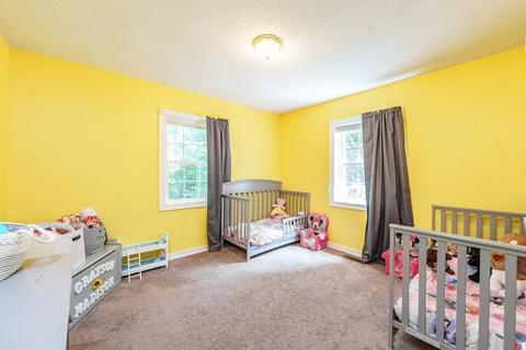 32 Morris St, Chicopee, MA 01020 photo 19