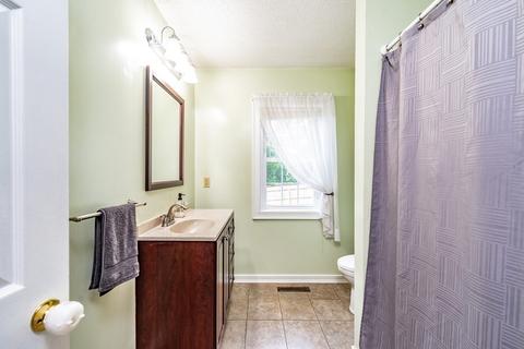 32 Morris St, Chicopee, MA 01020 photo 15
