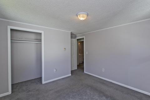 25 Driftwood Rd, Springfield, MA 01128 photo 11