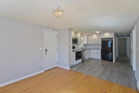 25 Driftwood Rd, Springfield, MA 01128 photo 5