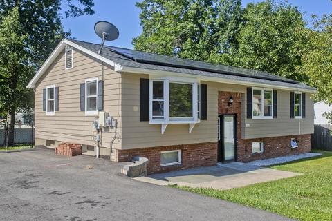 25 Driftwood Rd, Springfield, MA 01128 photo 1