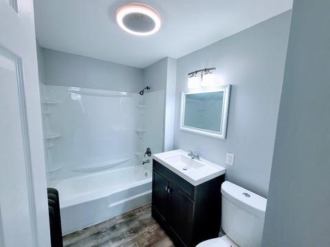 33-35 Algonquin Pl, Springfield, MA 01104 photo 5