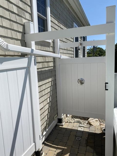 102 Hull St, Hingham, MA 02043 photo 9