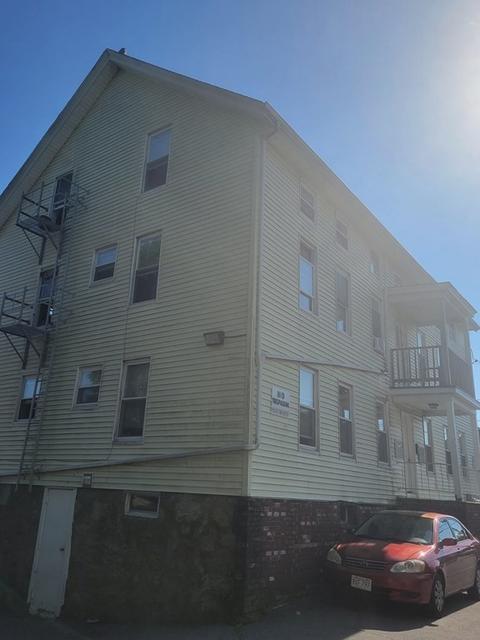 98 Raymond St, Fall River, MA 02723 photo 4