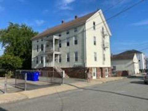 98 Raymond St, Fall River, MA 02723 photo 6