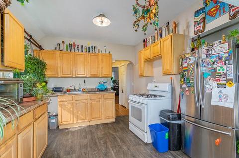 75 Harvard St, Everett, MA 02149 photo 4