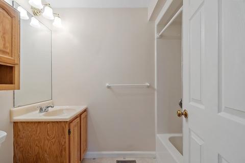 17 Blackberry Fields Rd, Dracut, MA 01826 photo 22