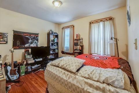22 Monroe St, Chicopee, MA 01020 photo 28