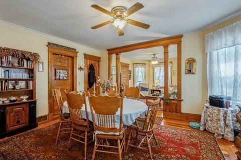 22 Monroe St, Chicopee, MA 01020 photo 7