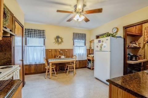 22 Monroe St, Chicopee, MA 01020 photo 27