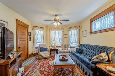 22 Monroe St, Chicopee, MA 01020 photo 6