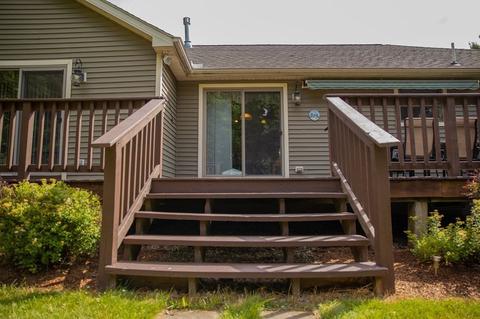 374 Thompson Rd, Webster, MA 01570 photo 17
