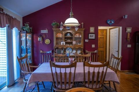 374 Thompson Rd, Webster, MA 01570 photo 20
