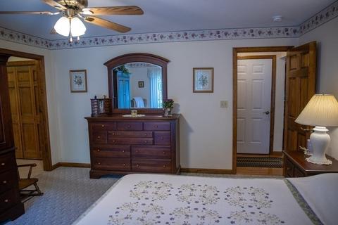 374 Thompson Rd, Webster, MA 01570 photo 27