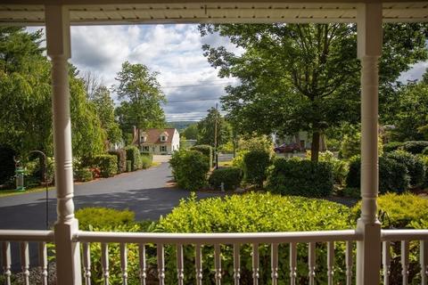 374 Thompson Rd, Webster, MA 01570 photo 9