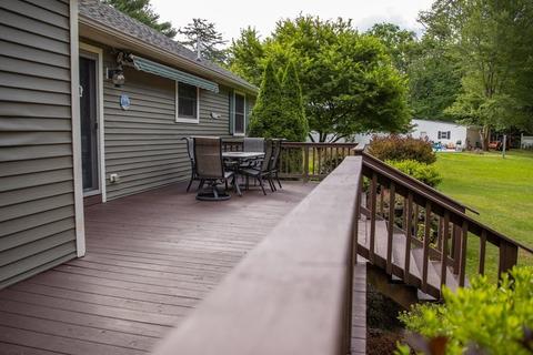 374 Thompson Rd, Webster, MA 01570 photo 16