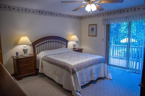 374 Thompson Rd, Webster, MA 01570 photo 23