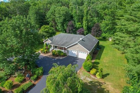 374 Thompson Rd, Webster, MA 01570 photo 2