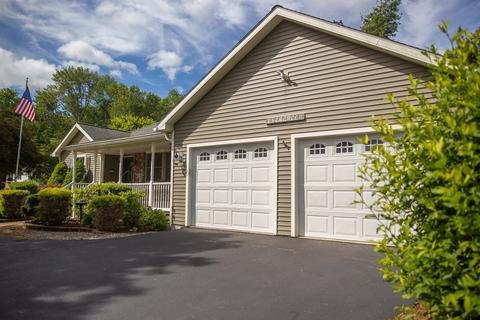 374 Thompson Rd, Webster, MA 01570 photo 4