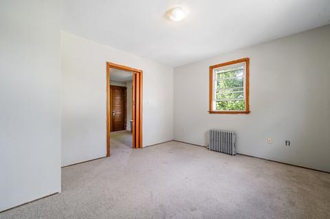 160 Cochran St, Chicopee, MA 01020 photo 16