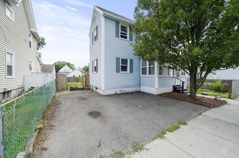 160 Cochran St, Chicopee, MA 01020 photo 3