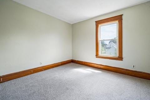 160 Cochran St, Chicopee, MA 01020 photo 19
