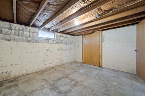 160 Cochran St, Chicopee, MA 01020 photo 26