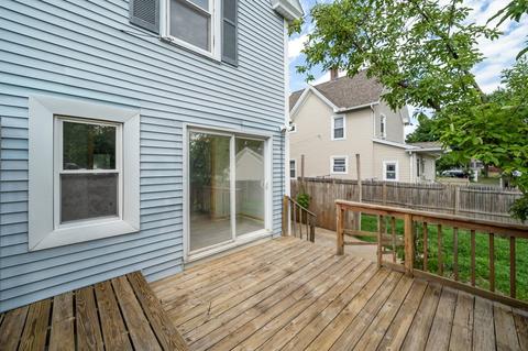 160 Cochran St, Chicopee, MA 01020 photo 27