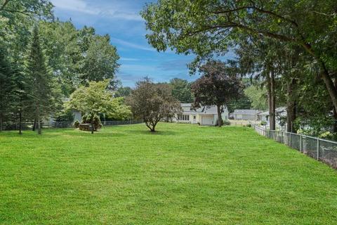 145 Old Lyman Rd, Chicopee, MA 01020 photo 3