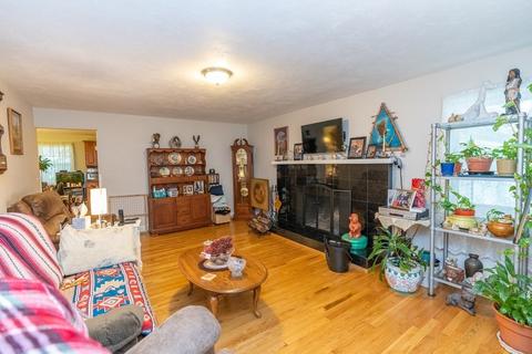 9 Gladwin Dr, Westfield, MA 01085 photo 10
