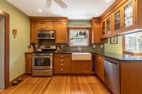 93 Summer St, Maynard, MA 01754 photo 9