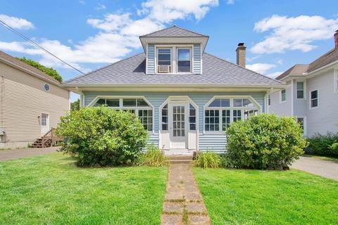 43 Barrison, Springfield, MA 01109 photo 1