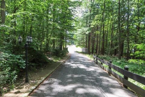 16 Old Boston Rd, Sutton, MA 01590 photo 3