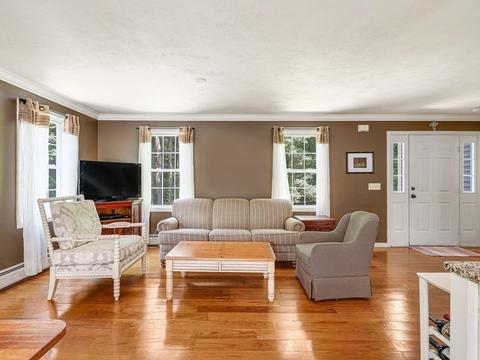 16 Old Boston Rd, Sutton, MA 01590 photo 10