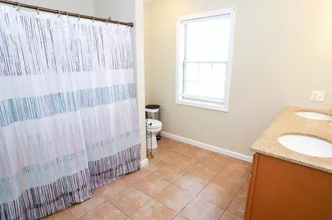 97 Avery St, Springfield, MA 01119 photo 26