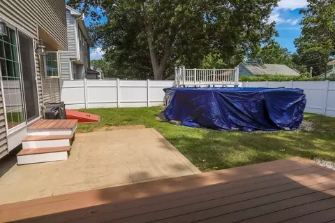 97 Avery St, Springfield, MA 01119 photo 7