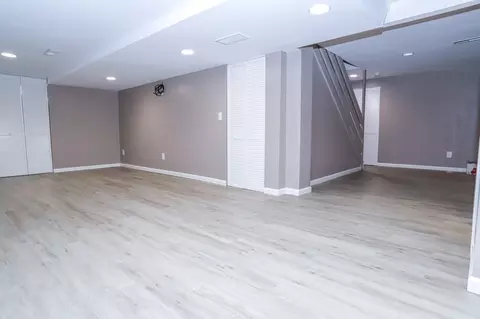 97 Avery St, Springfield, MA 01119 photo 35